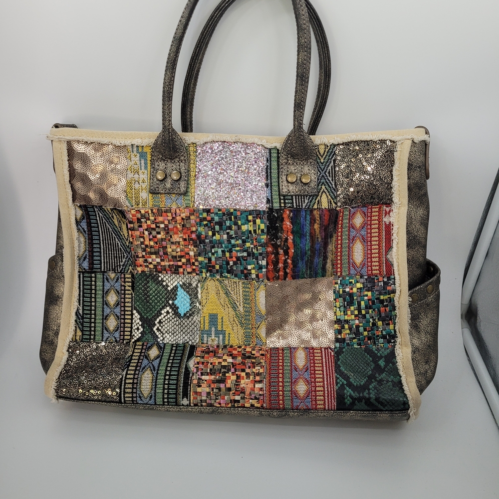 Antik Kraft Patchwork Tote - Multicolor